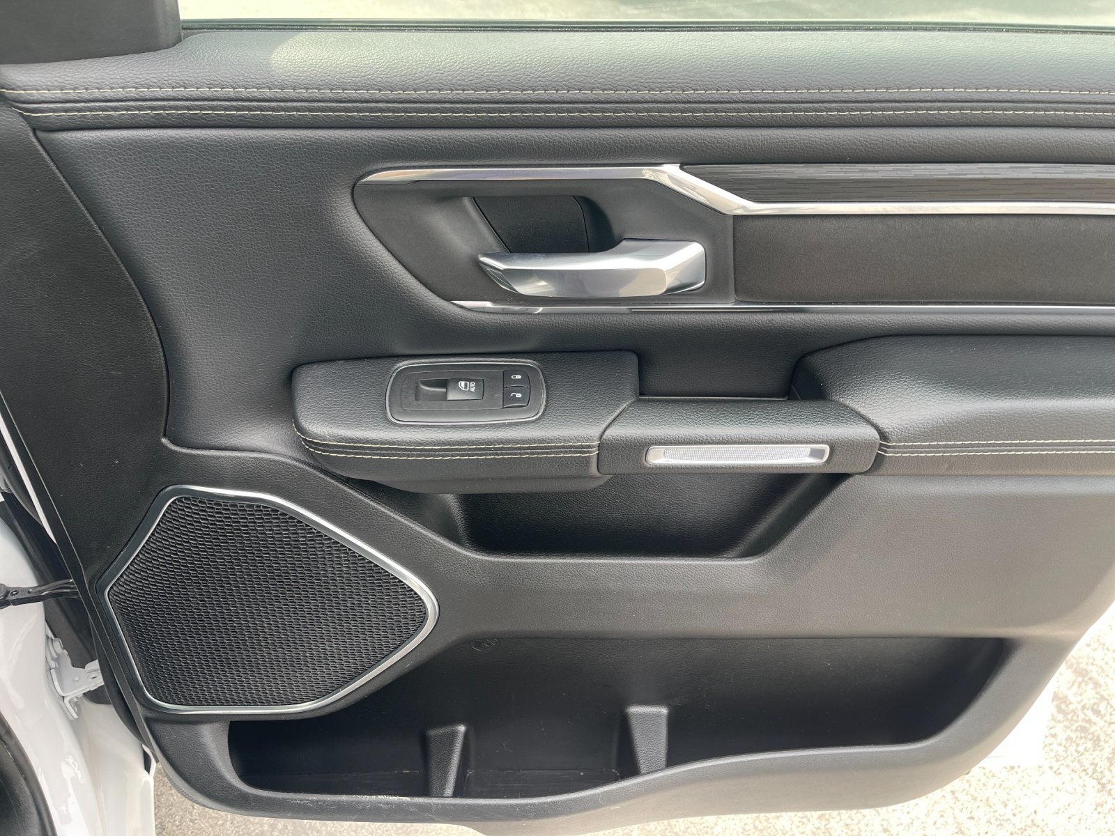 Used 2024 White Ram Laramie image 18