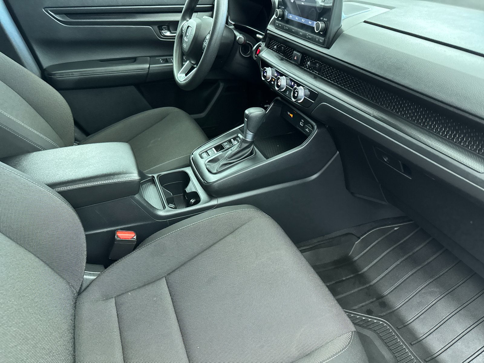 Used 2025  Honda LX image 15