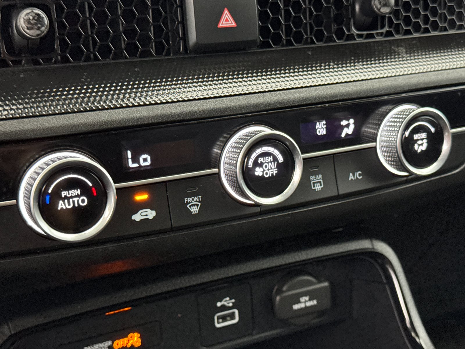 Used 2025  Honda LX image 19