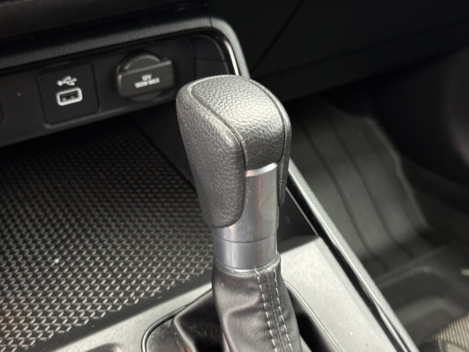 Used 2025  Honda LX image 20