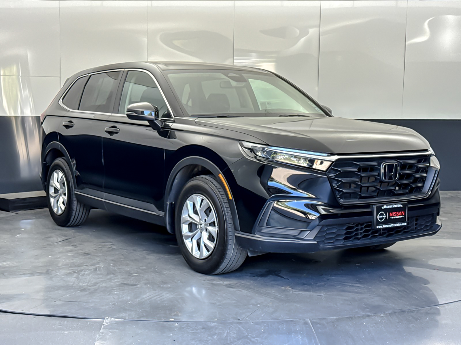 2025 Honda CR-V LX AWD's photo