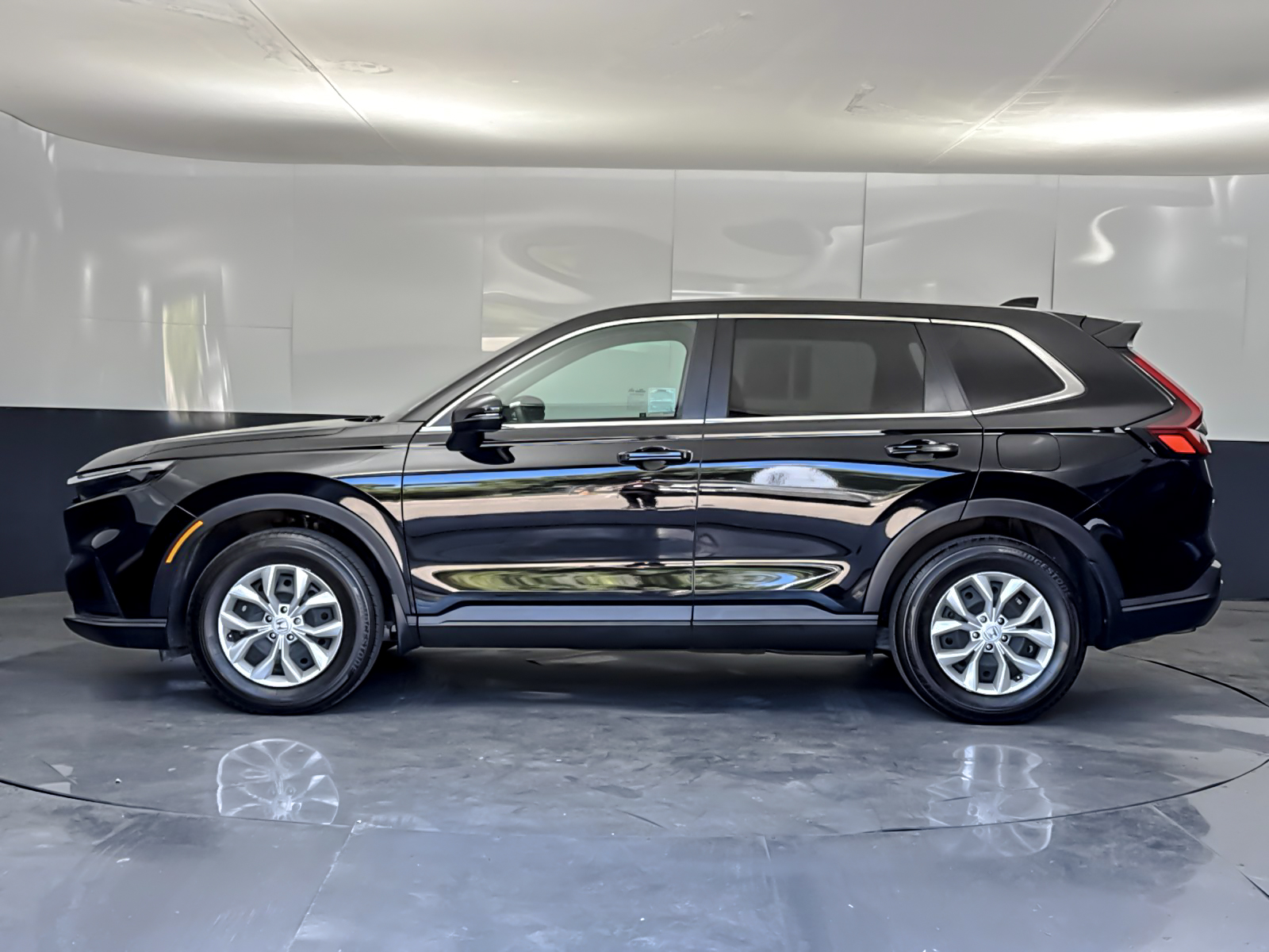 Used 2025  Honda LX image 6