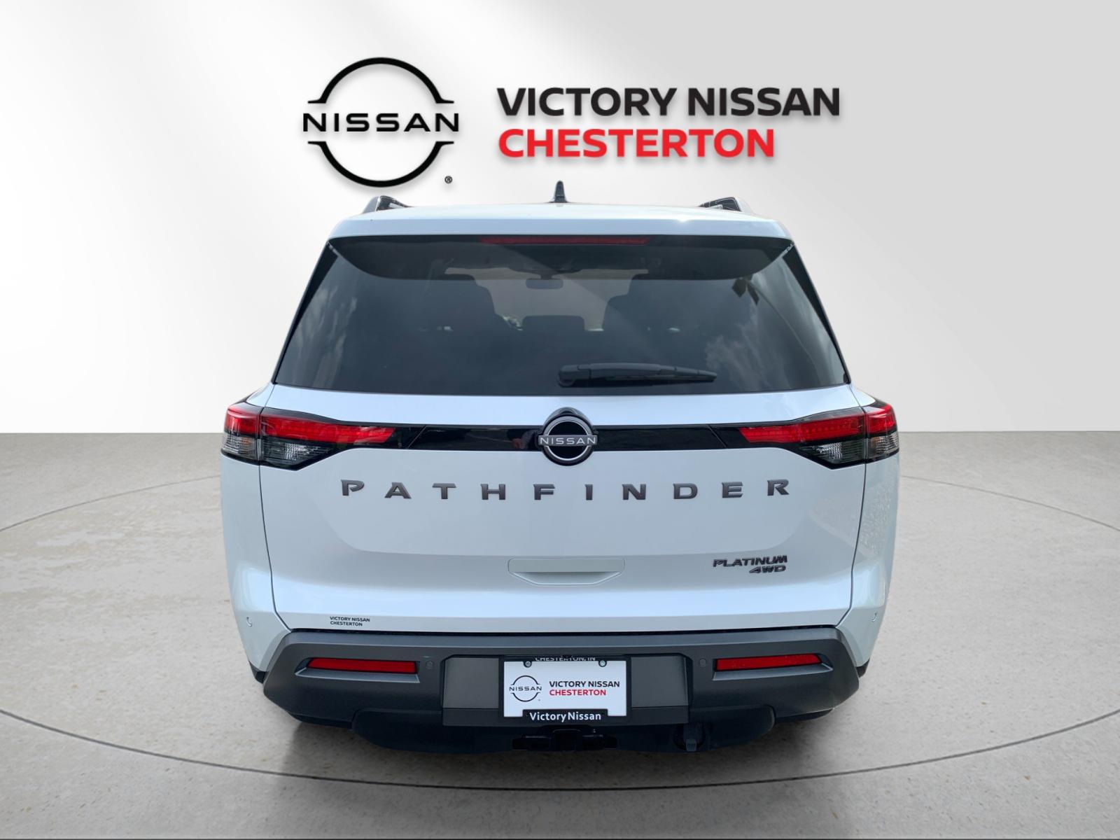 New 2026 Everest White Pearl TriCoat Nissan Platinum image 4
