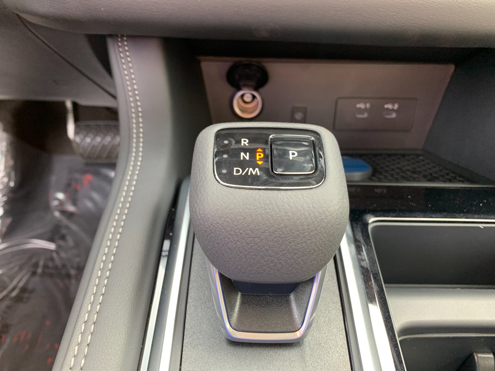 New 2026 Everest White Pearl TriCoat Nissan Platinum image 24