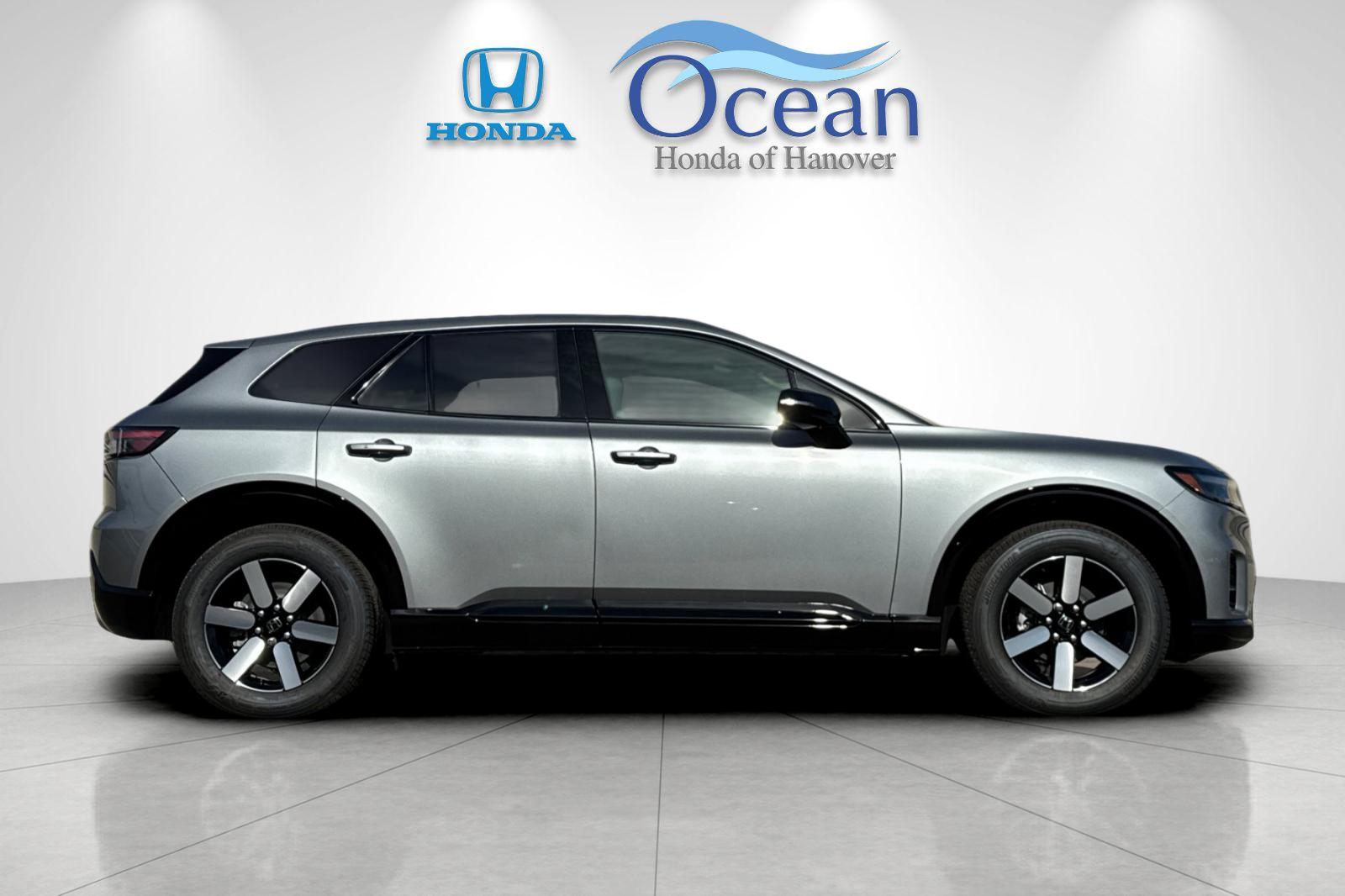 New 2026 Mercury Silver Metallic Honda Touring image 6