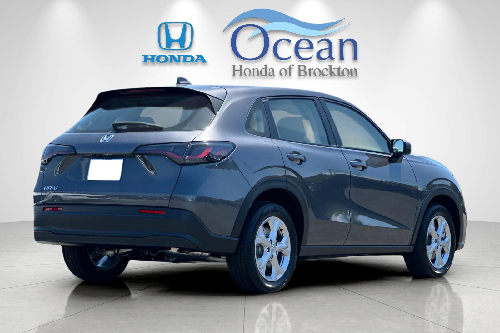 New 2025 Modern Steel Metallic Honda LX image 5