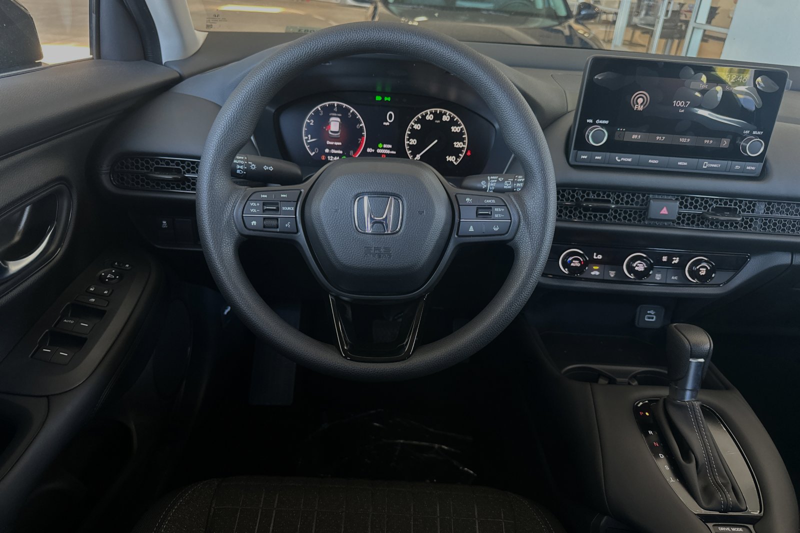 New 2025 Modern Steel Metallic Honda LX image 15