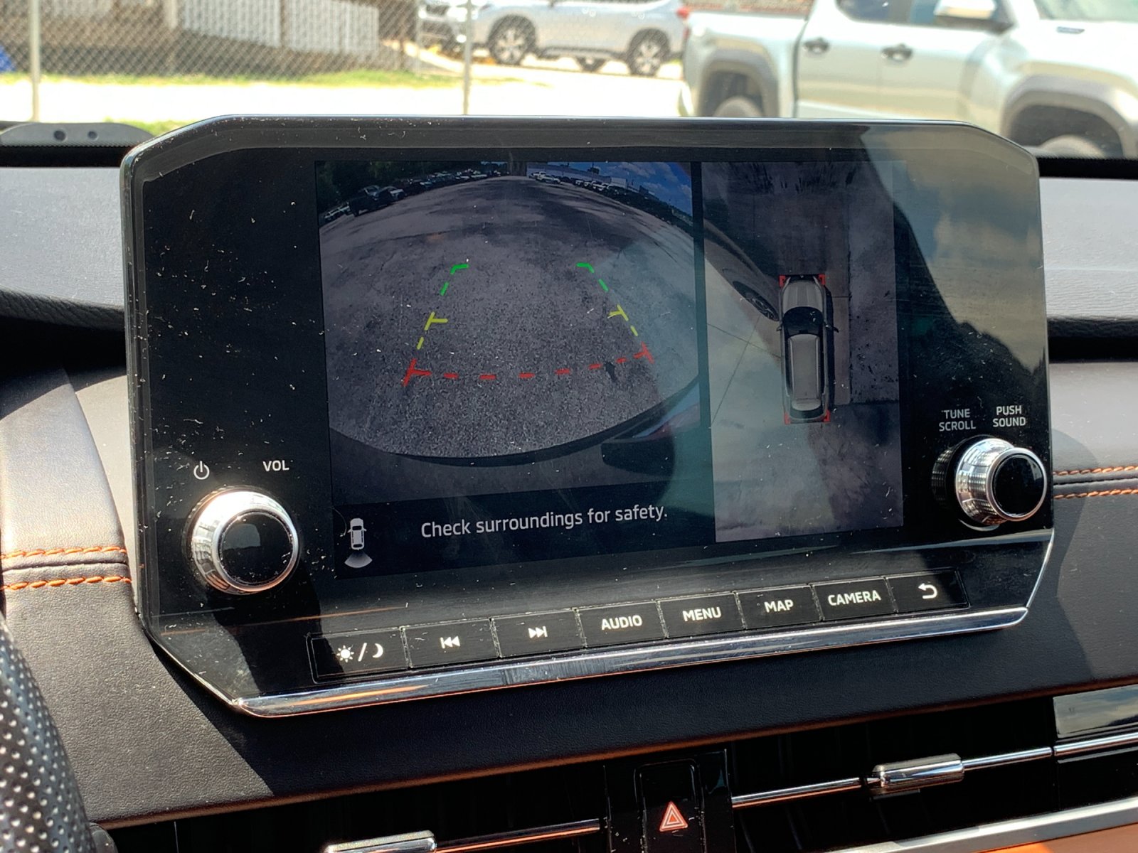 Used 2022 Black Mitsubishi SEL image 25