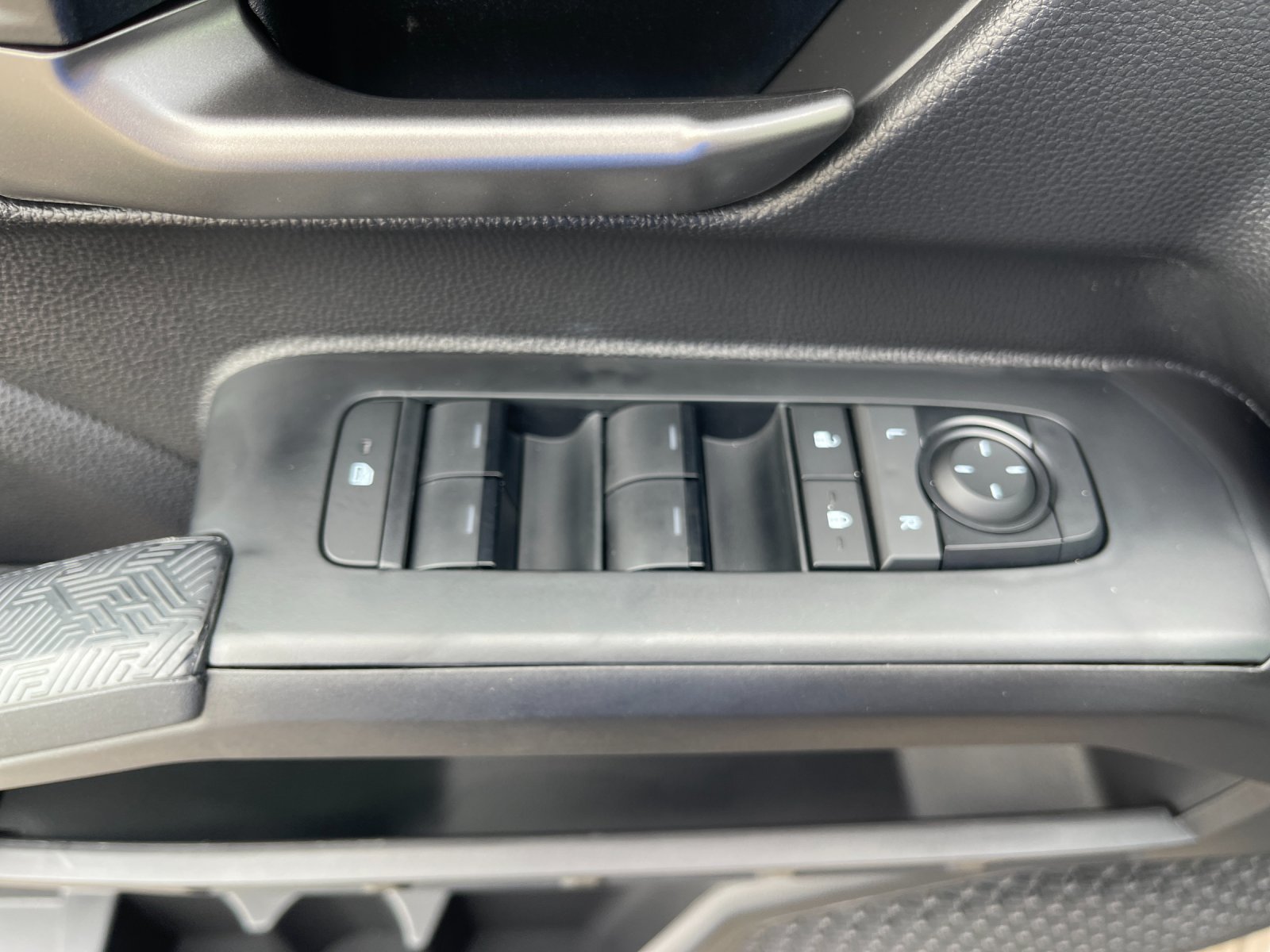 2026 Toyota Tacoma TRD Off Road - Photo 12