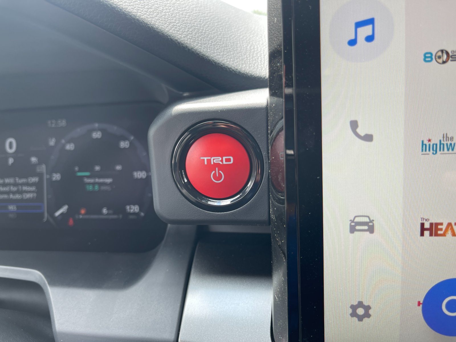 2026 Toyota Tacoma TRD Off Road - Photo 23