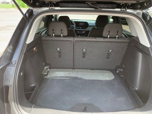 Used 2025 Black Chevrolet LT image 29