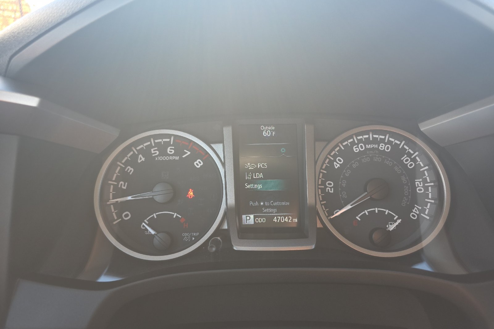 Used 2022 Celestial Silver Metallic Toyota SR5 image 21