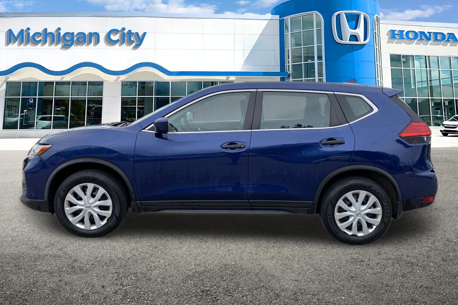 Used 2017 Nissan Rogue S with VIN JN8AT2MV4HW025879 for sale in Michigan City, IN