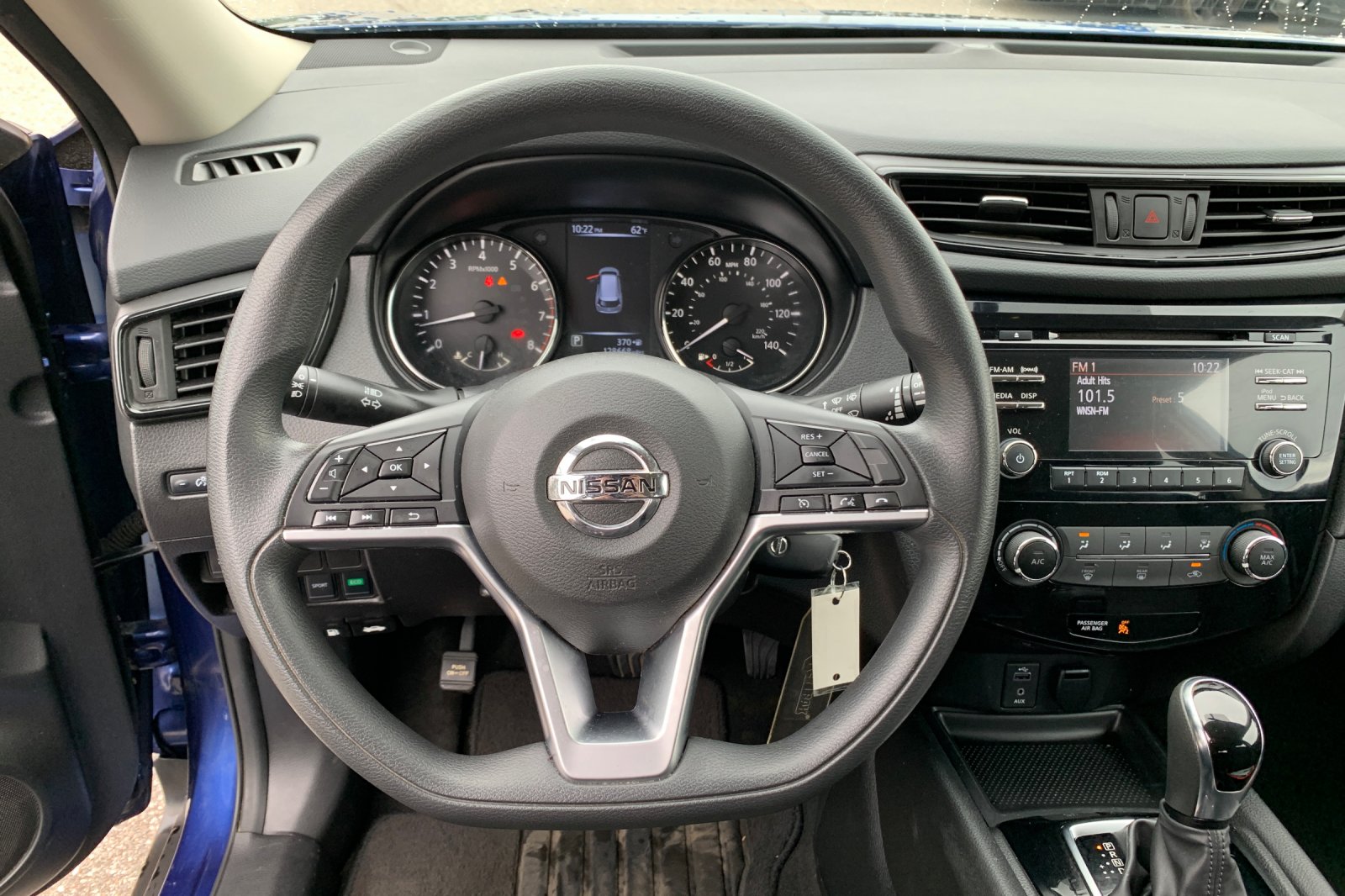 Used 2017 Caspian Blue Nissan S image 26