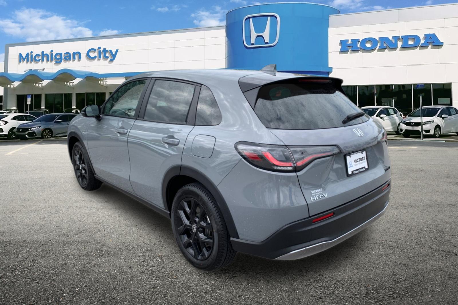 Certified Used 2025 Urban Gray Pearl Honda Sport image 3