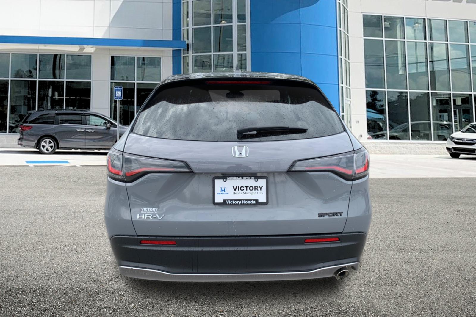 Certified Used 2025 Urban Gray Pearl Honda Sport image 4