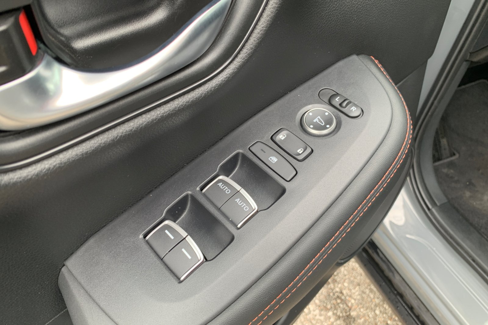 Certified Used 2025 Urban Gray Pearl Honda Sport image 13