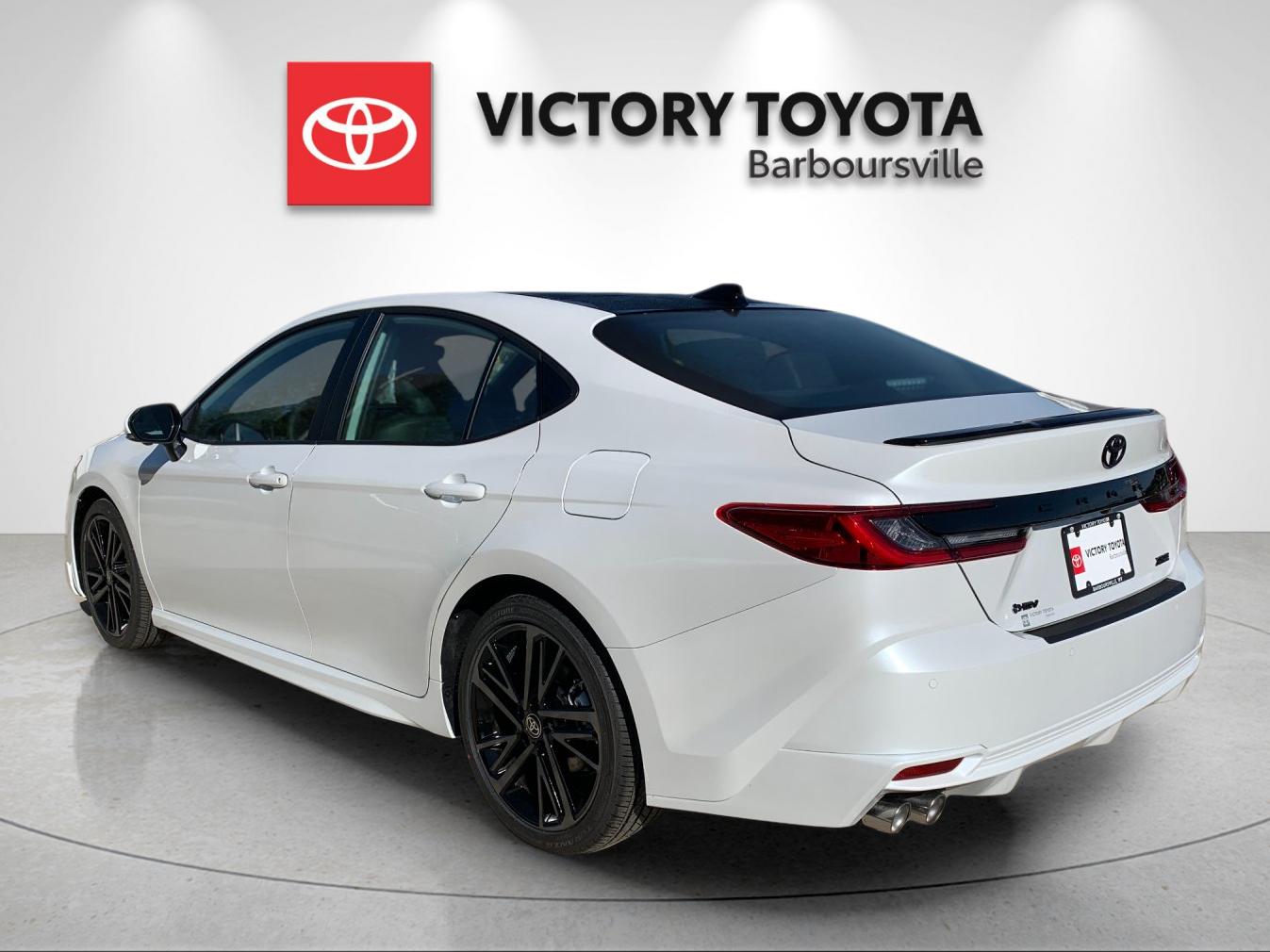 New 2026 Wind Chill Pearl Toyota XSE image 3