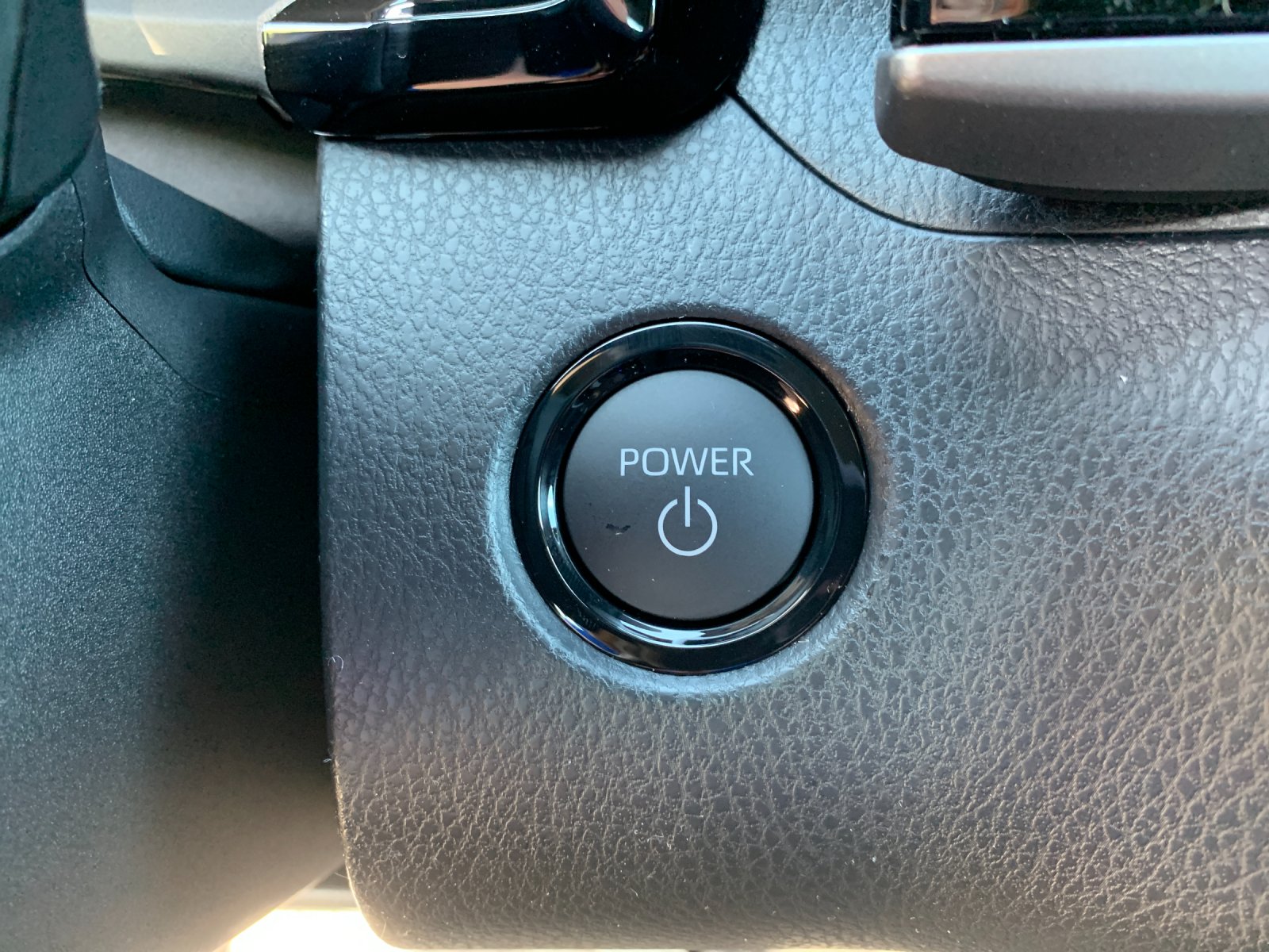 New 2026 Wind Chill Pearl Toyota XSE image 25