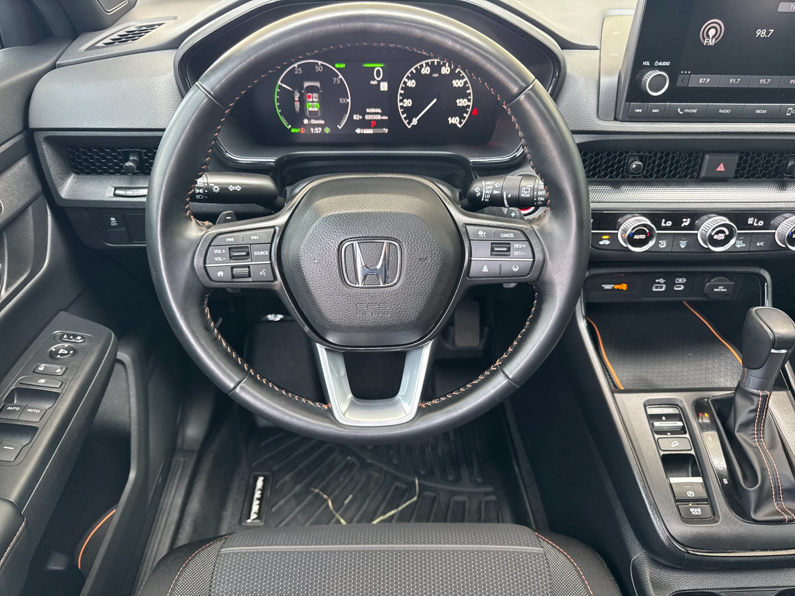 Used 2025  Honda Sport image 13