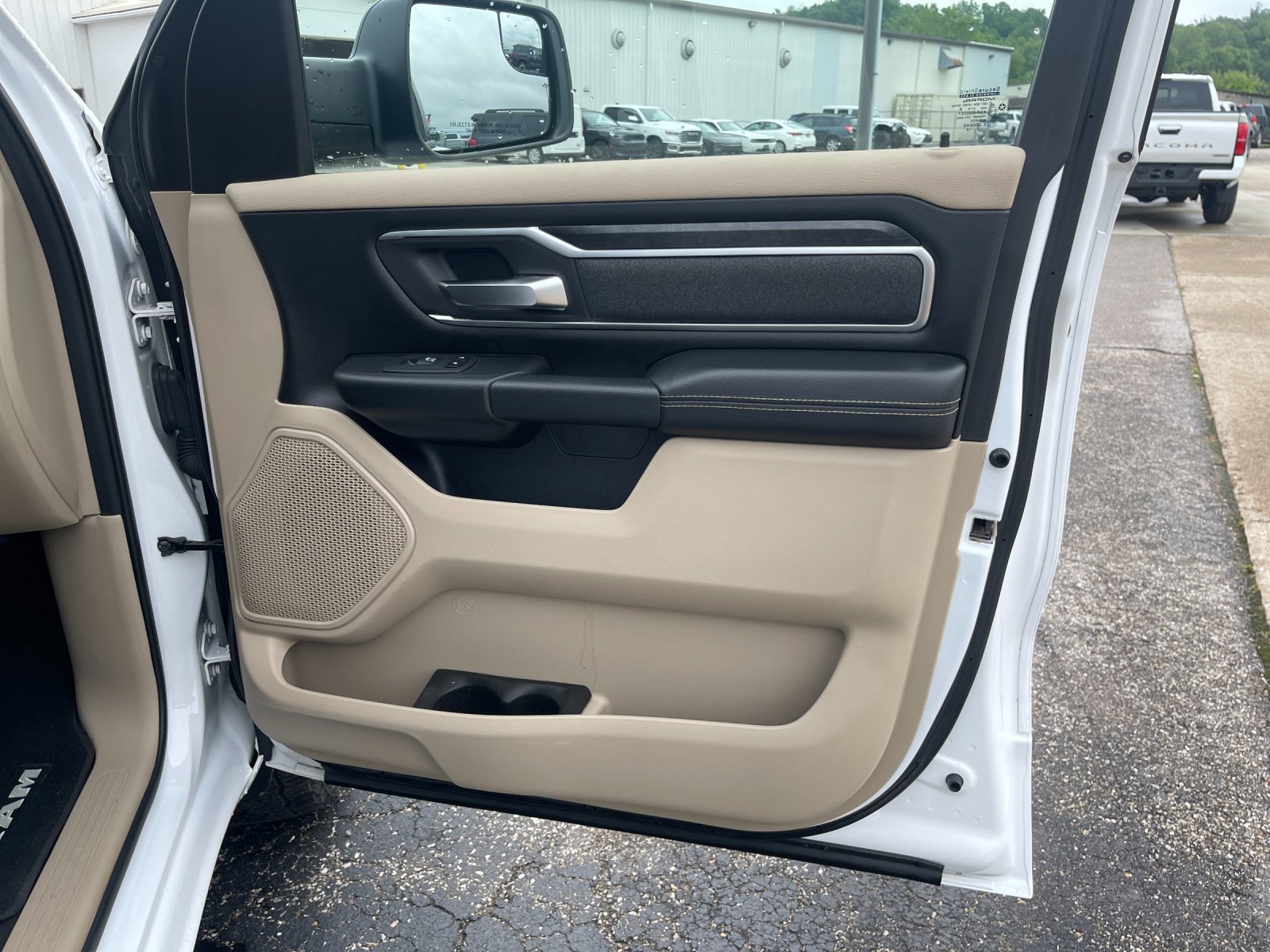 Used 2019 Bright White Clearcoat Ram Big Horn/Lone Star image 18