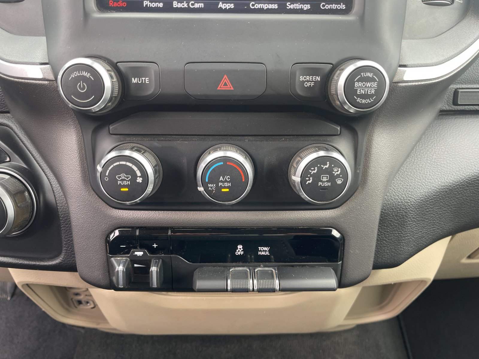 Used 2019 Bright White Clearcoat Ram Big Horn/Lone Star image 21