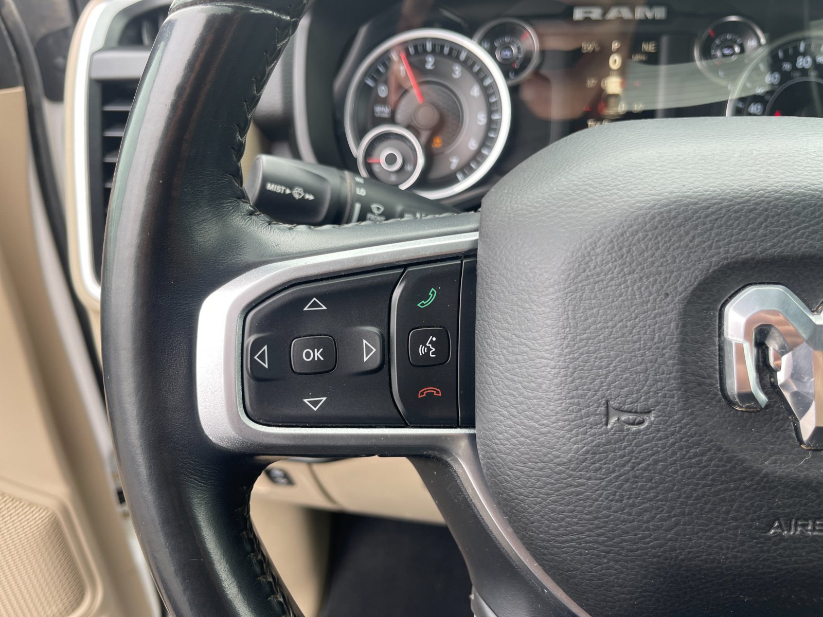 Used 2019 Bright White Clearcoat Ram Big Horn/Lone Star image 25