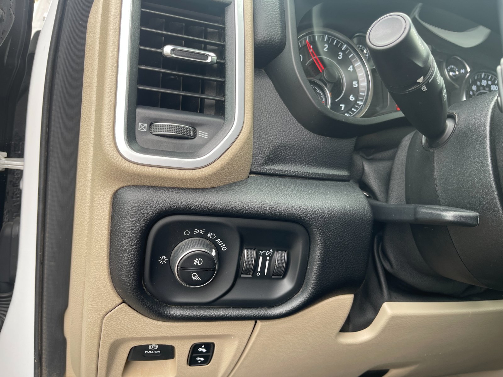 Used 2019 Bright White Clearcoat Ram Big Horn/Lone Star image 29