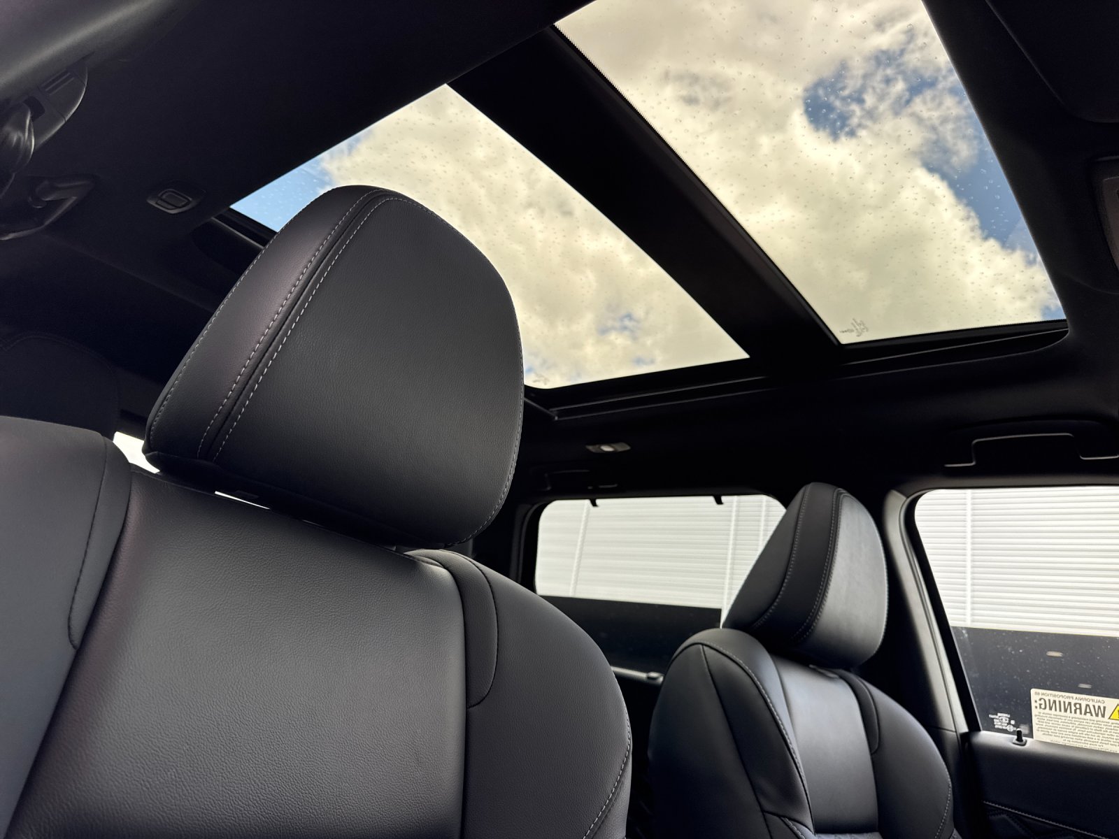 New 2026 Gray Nissan Platinum image 17