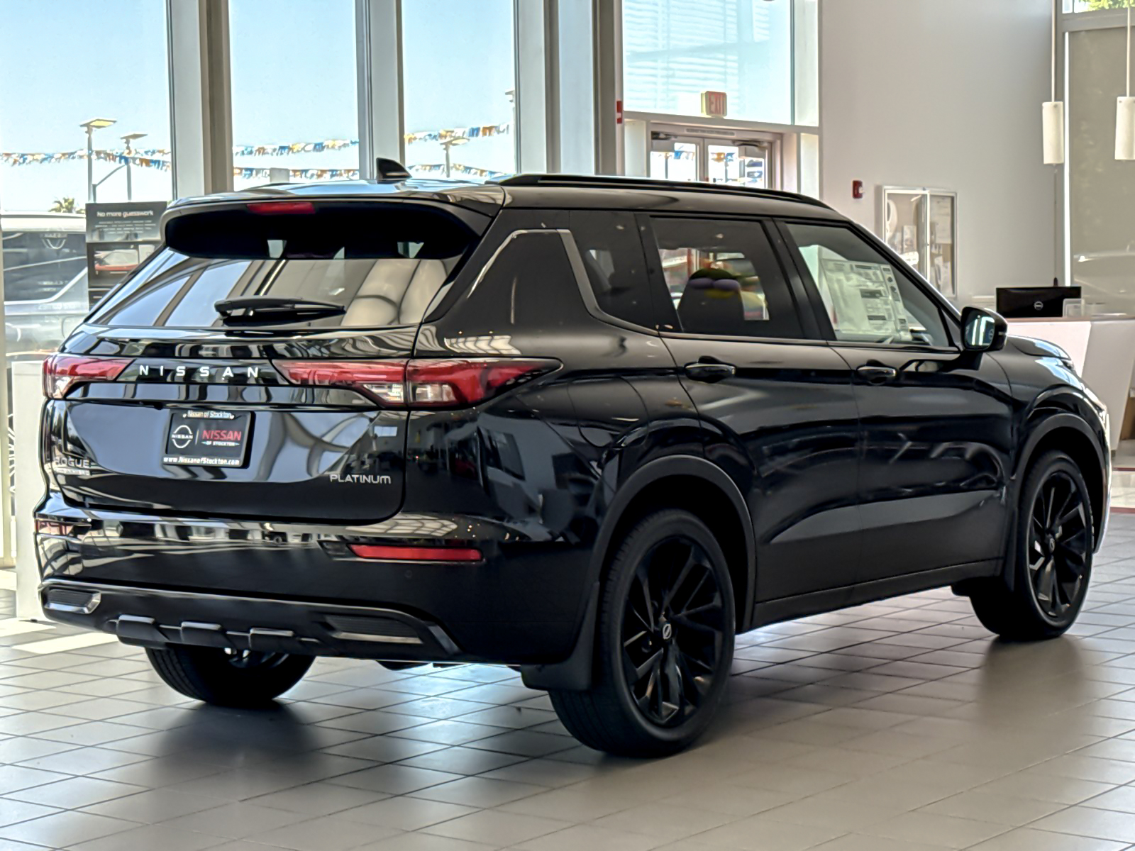 New 2026 Black Nissan Platinum image 3