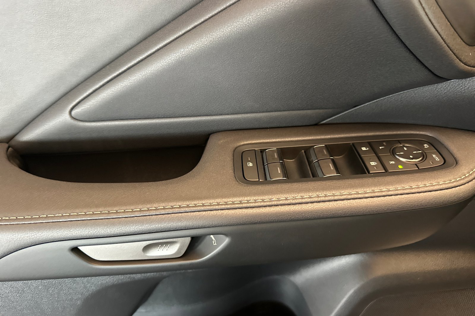 New 2026 Celestial Silver Metallic Lexus  350 PREMIUM image 11
