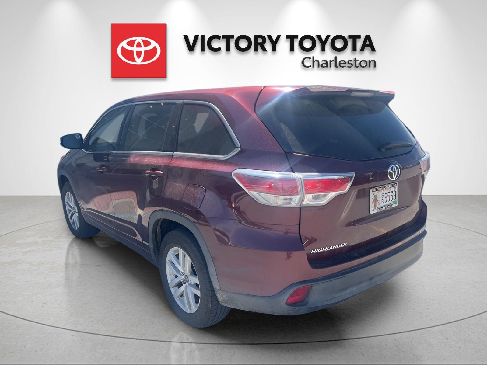 Used 2016 Toyota Highlander LE with VIN 5TDZARFH0GS018351 for sale in Charleston, WV