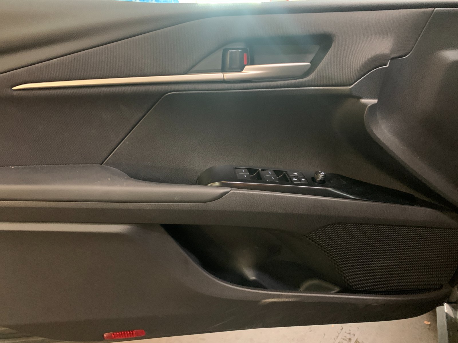 Used 2026  Toyota LE image 12