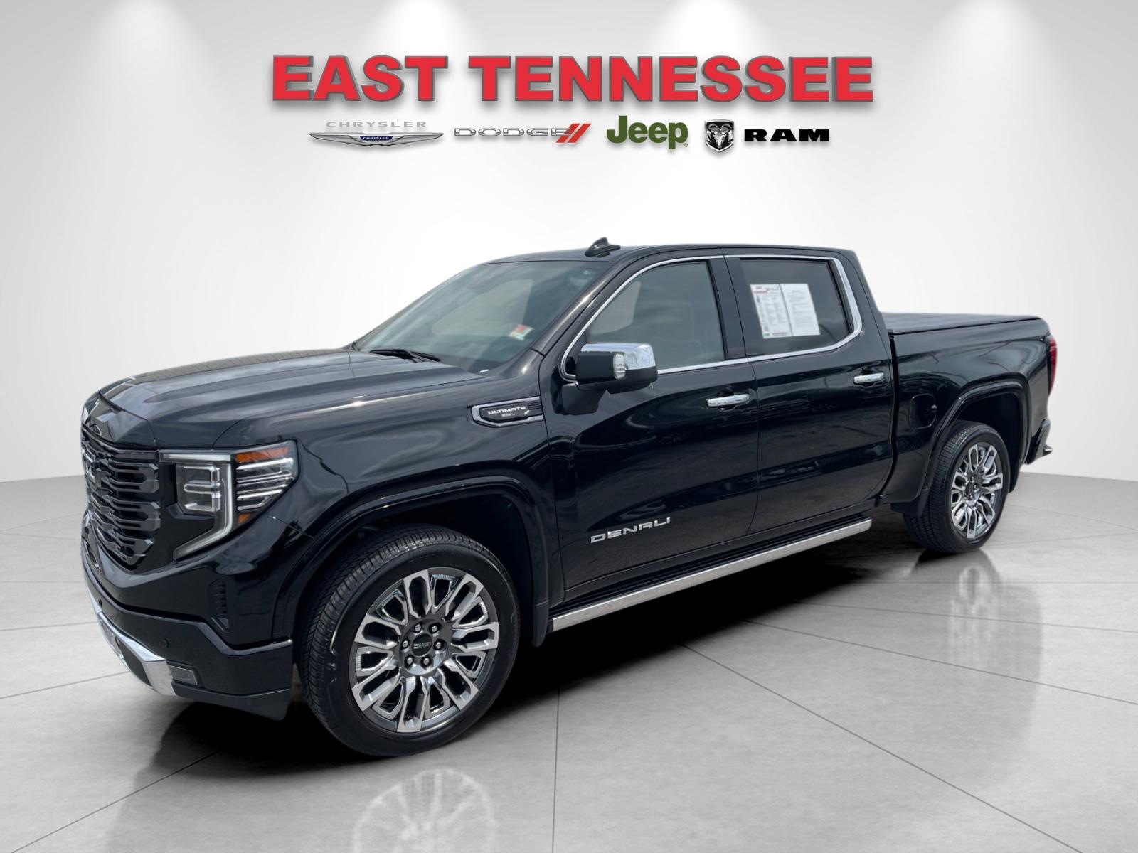 Used 2025 Black GMC Denali Ultimate image 7