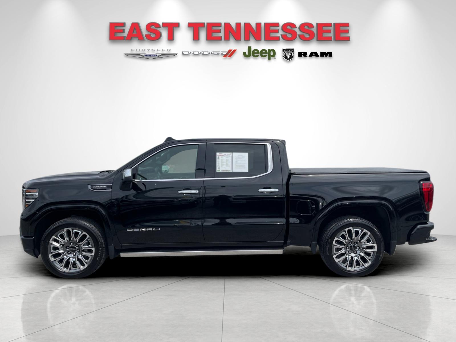 Used 2025 Black GMC Denali Ultimate image 6