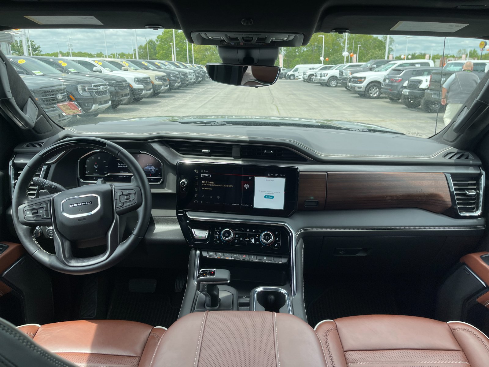 Used 2025 Black GMC Denali Ultimate image 15