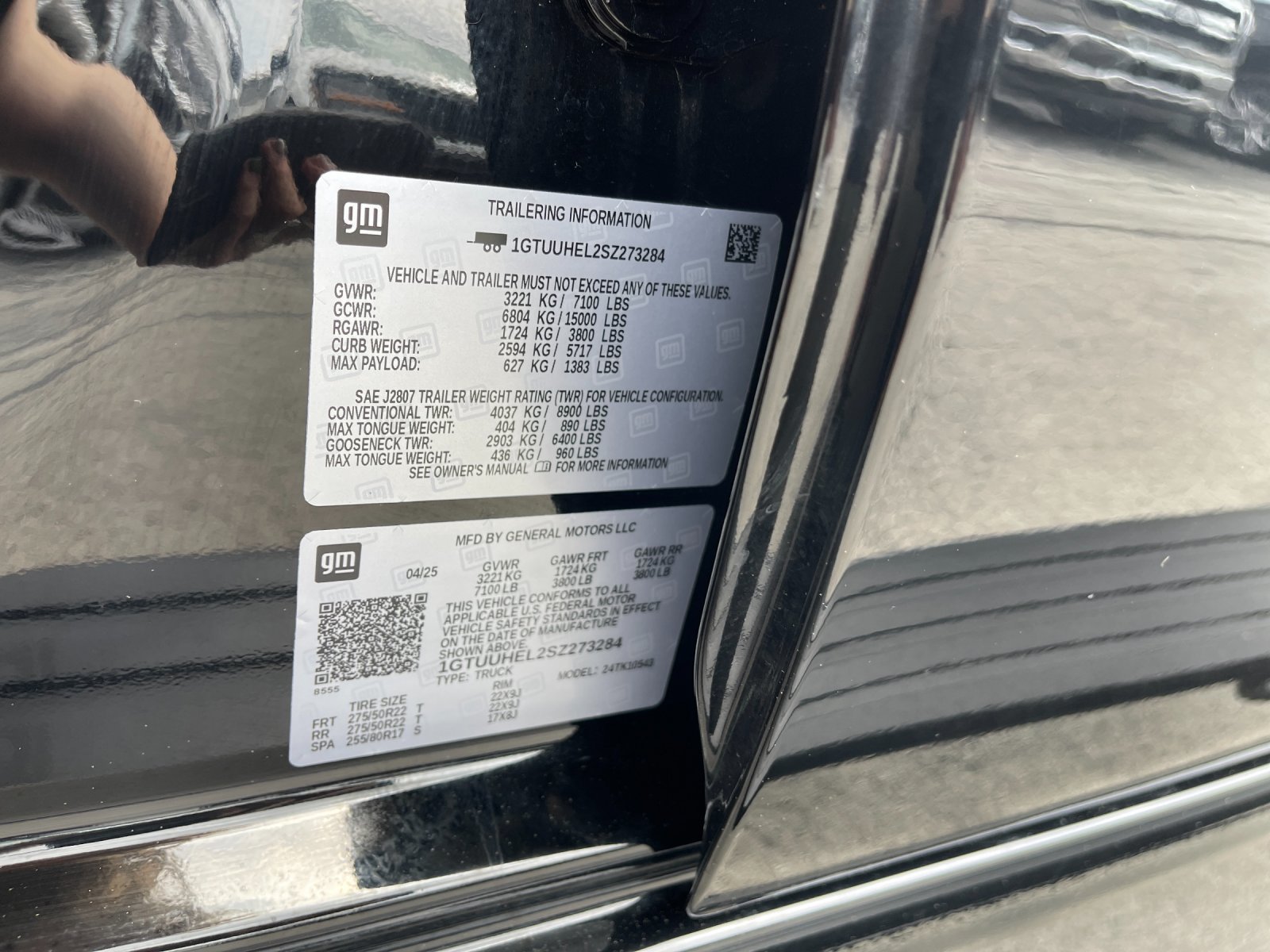 Used 2025 Black GMC Denali Ultimate image 33
