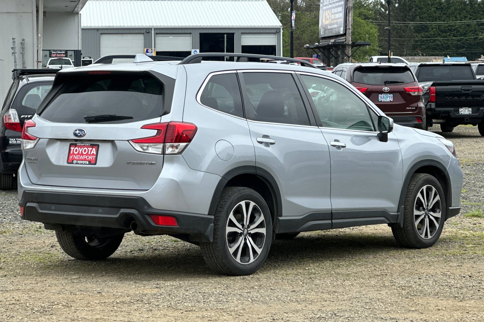 Used 2020 Silver Subaru Limited image 4