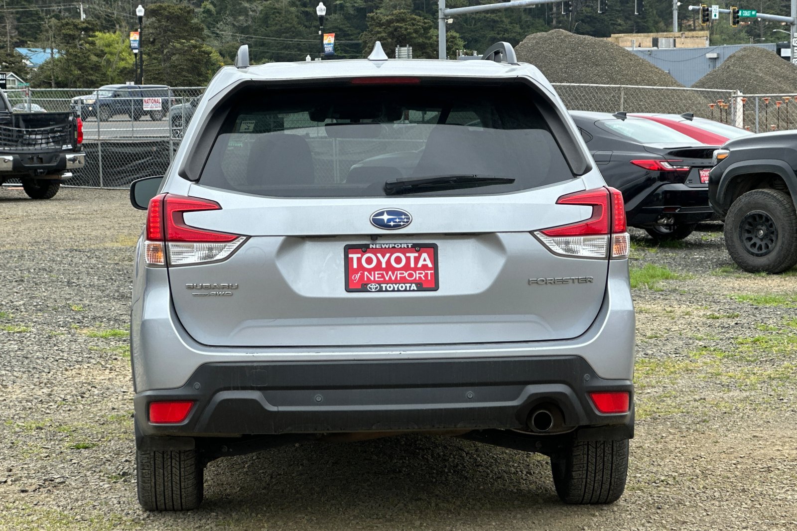 Used 2020 Silver Subaru Limited image 5