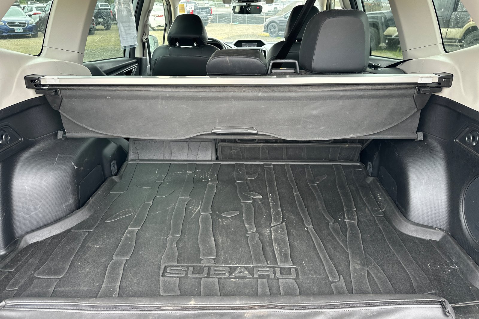 Used 2020 Silver Subaru Limited image 12