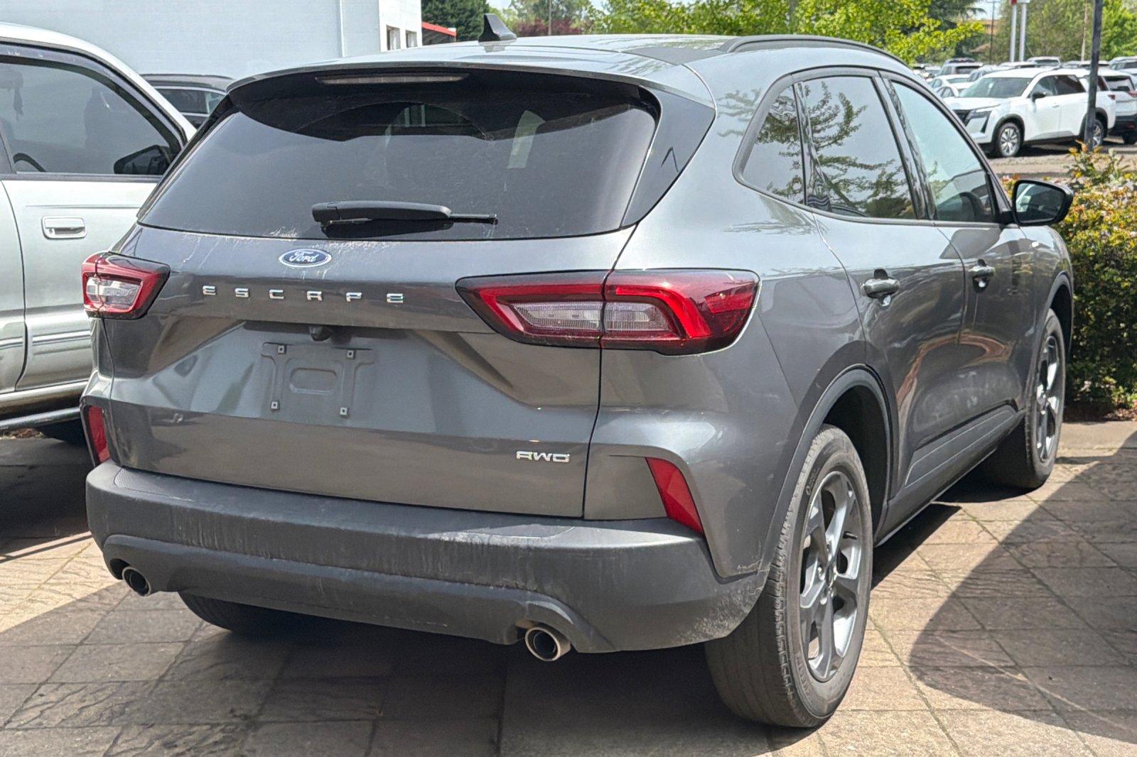 2025 Ford Escape ST-Line AWD's photo