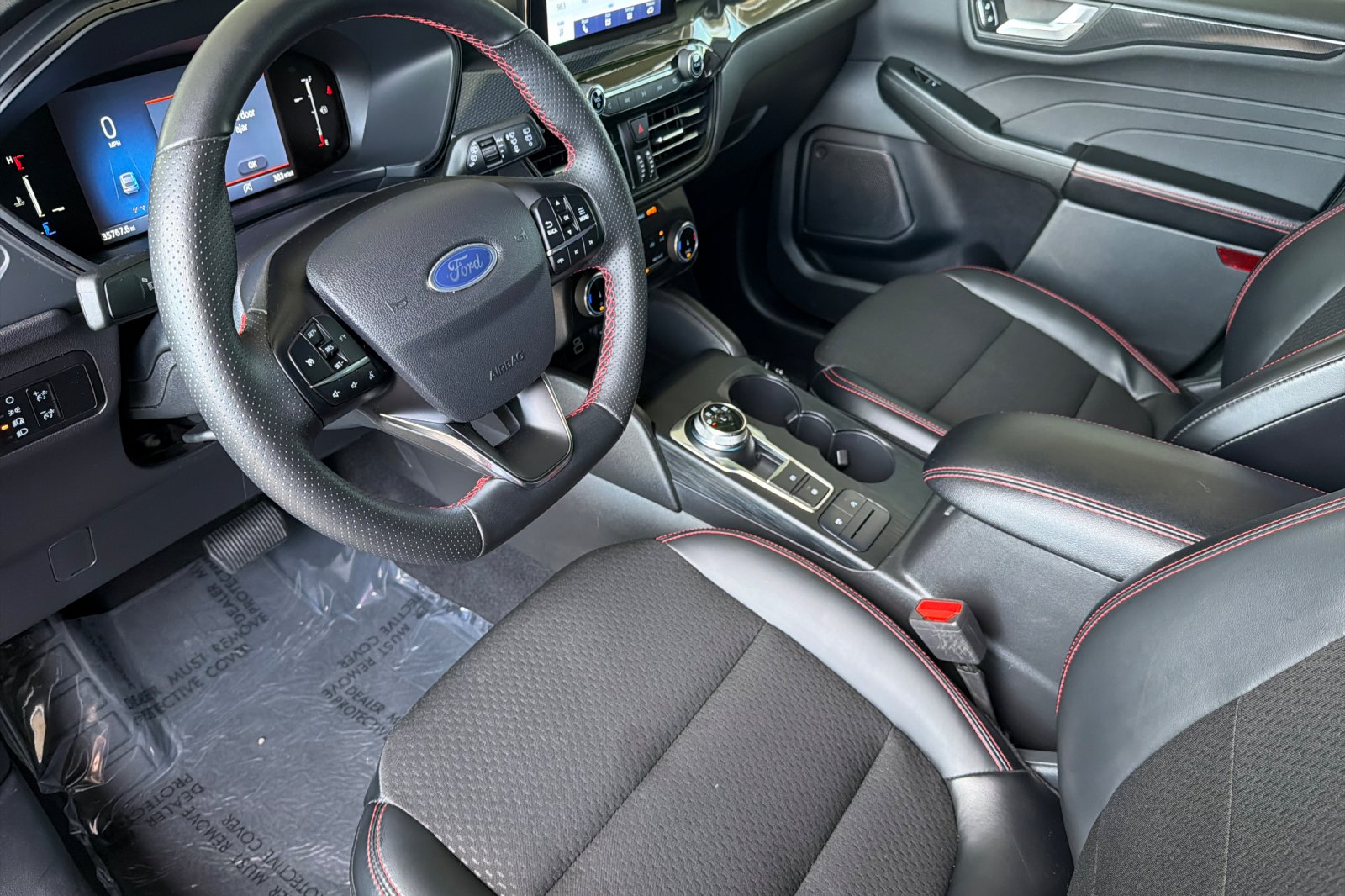 Used 2025 Gray Ford ST-Line image 10