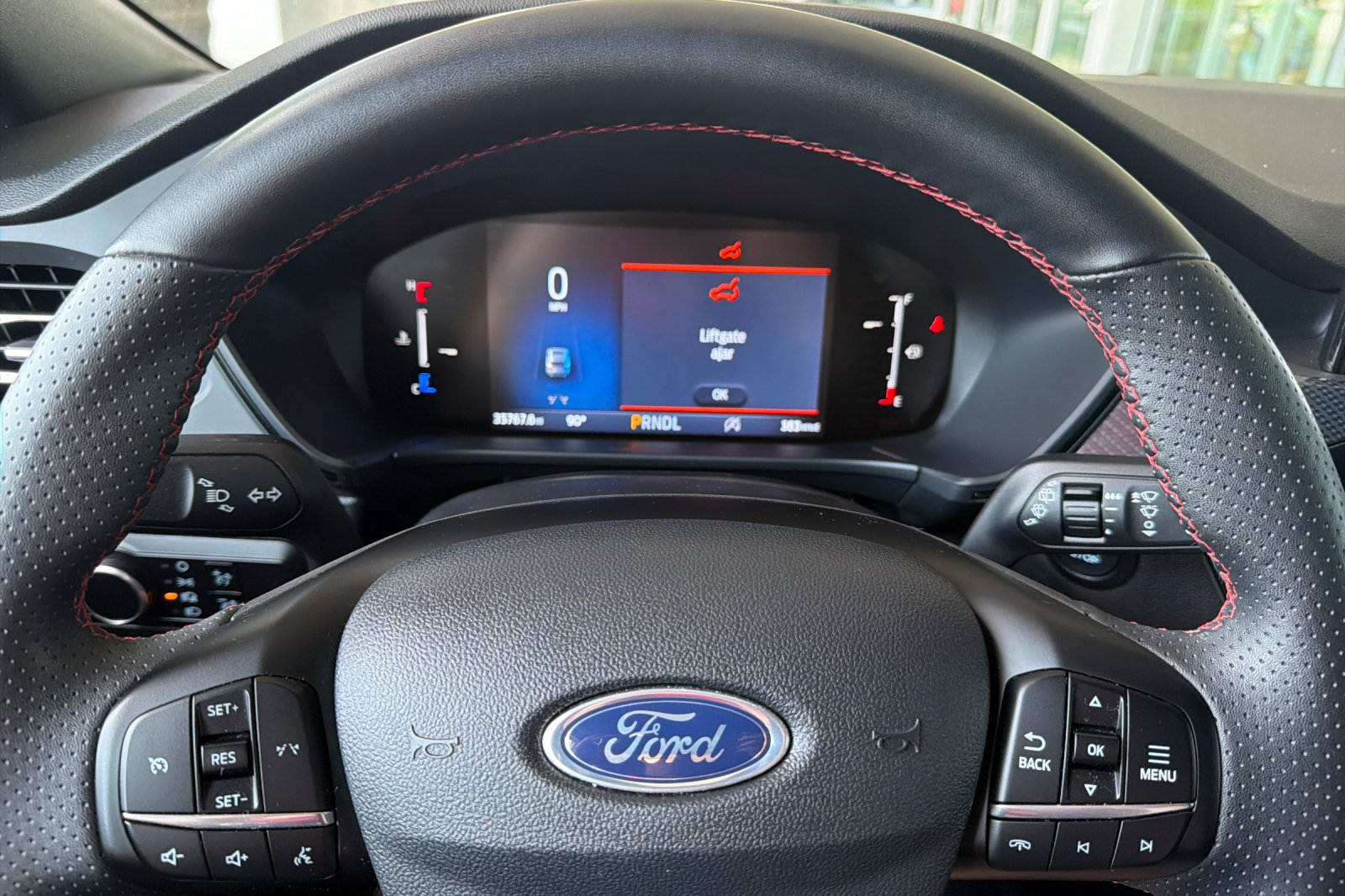 Used 2025 Gray Ford ST-Line image 23