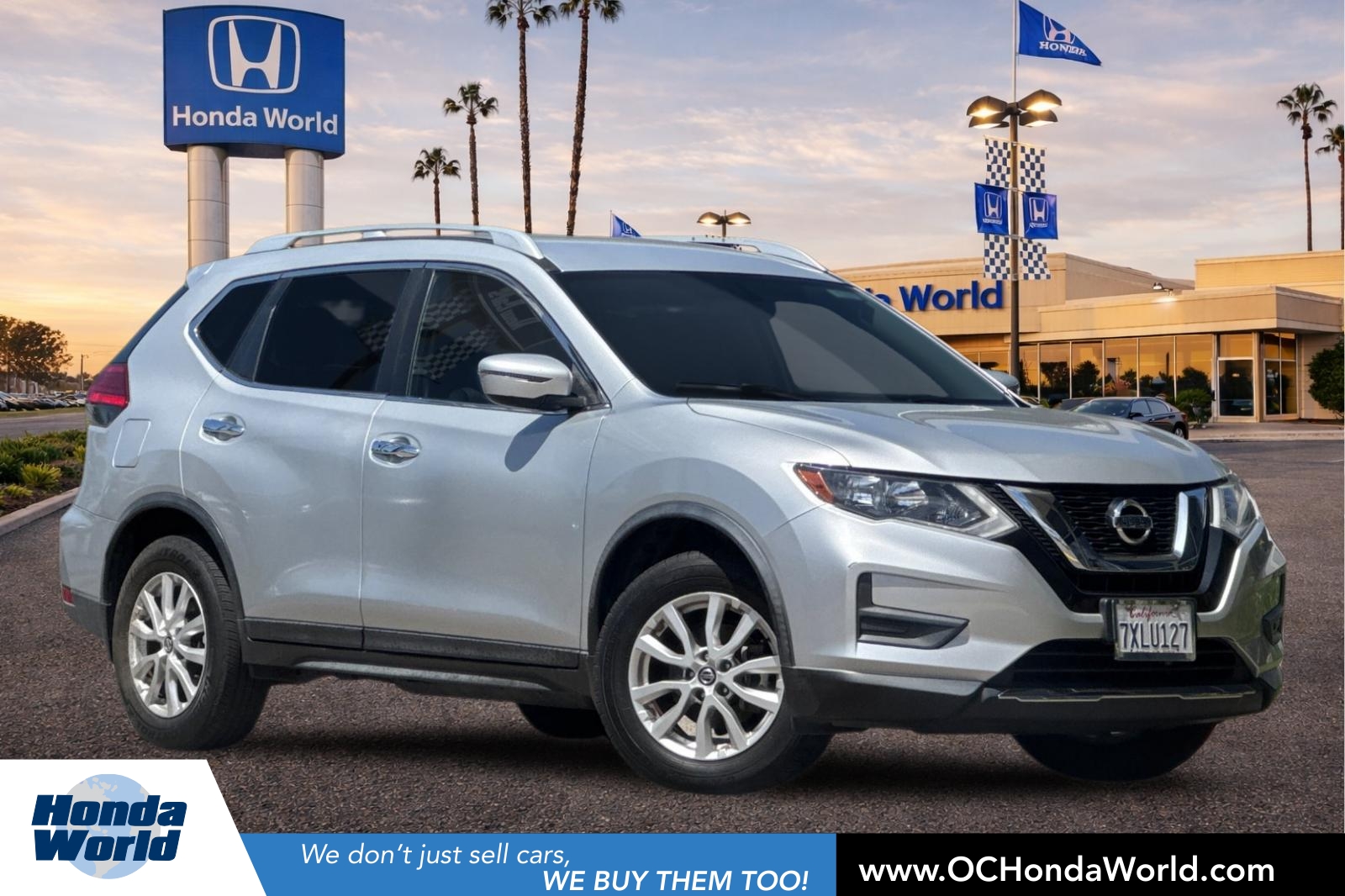 2017 Nissan Rogue SV FWD's photo