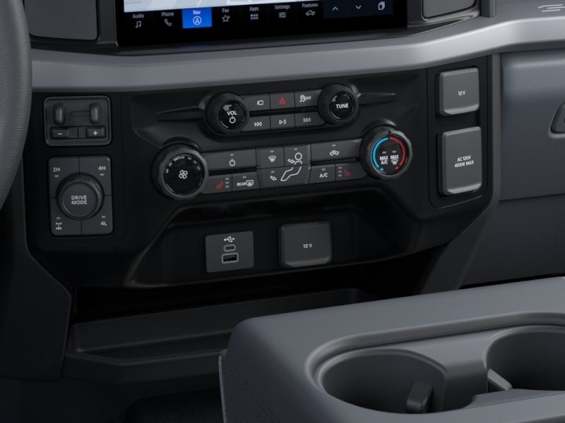 New 2026 Oxford White Ford F-250® XLT image 16