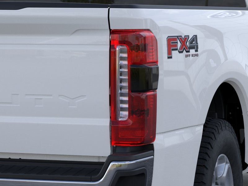 New 2026 Oxford White Ford F-250® XLT image 22