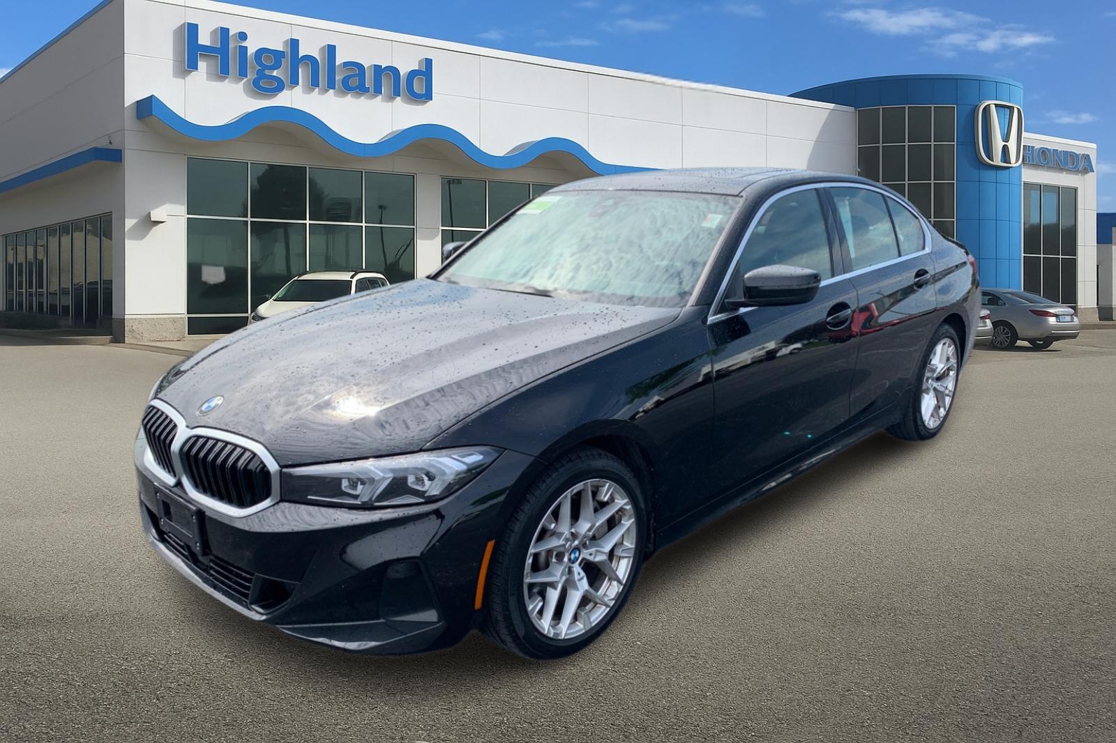 2025 BMW 3 Series 330i xDrive Sedan's photo
