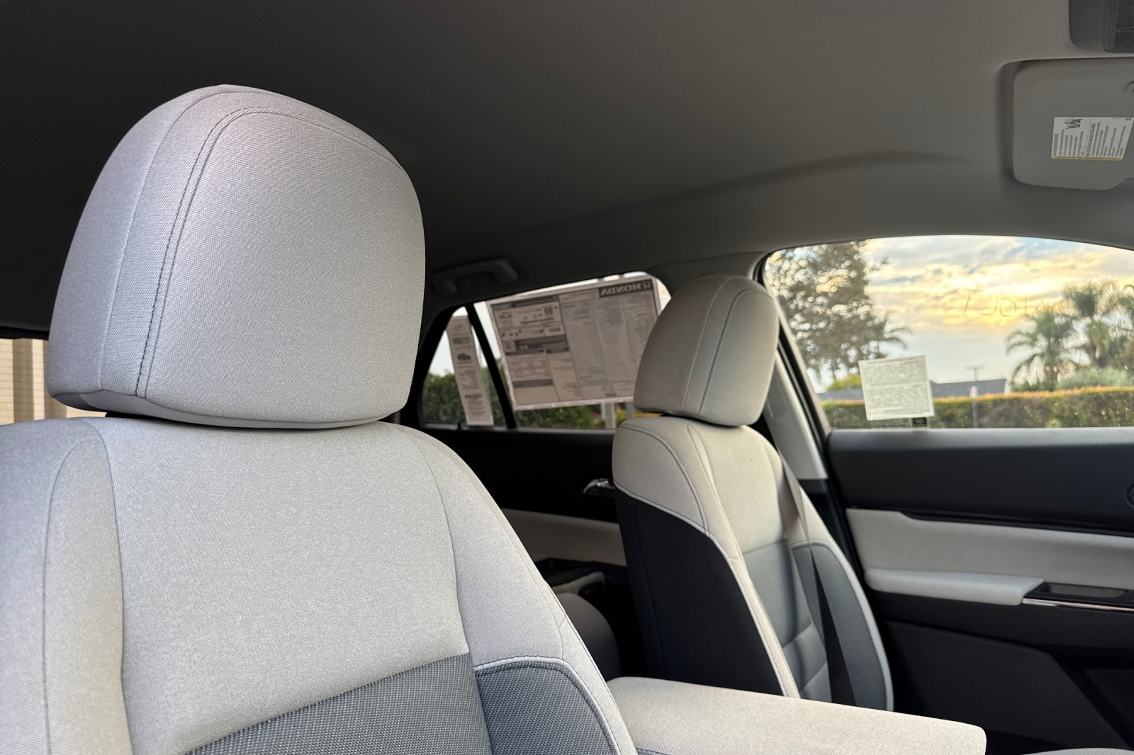 New 2026 Platinum White Pearl Honda EX image 18
