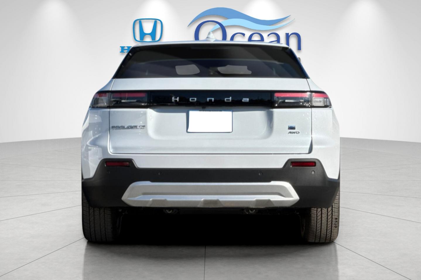 New 2026 Platinum White Pearl Honda EX image 4