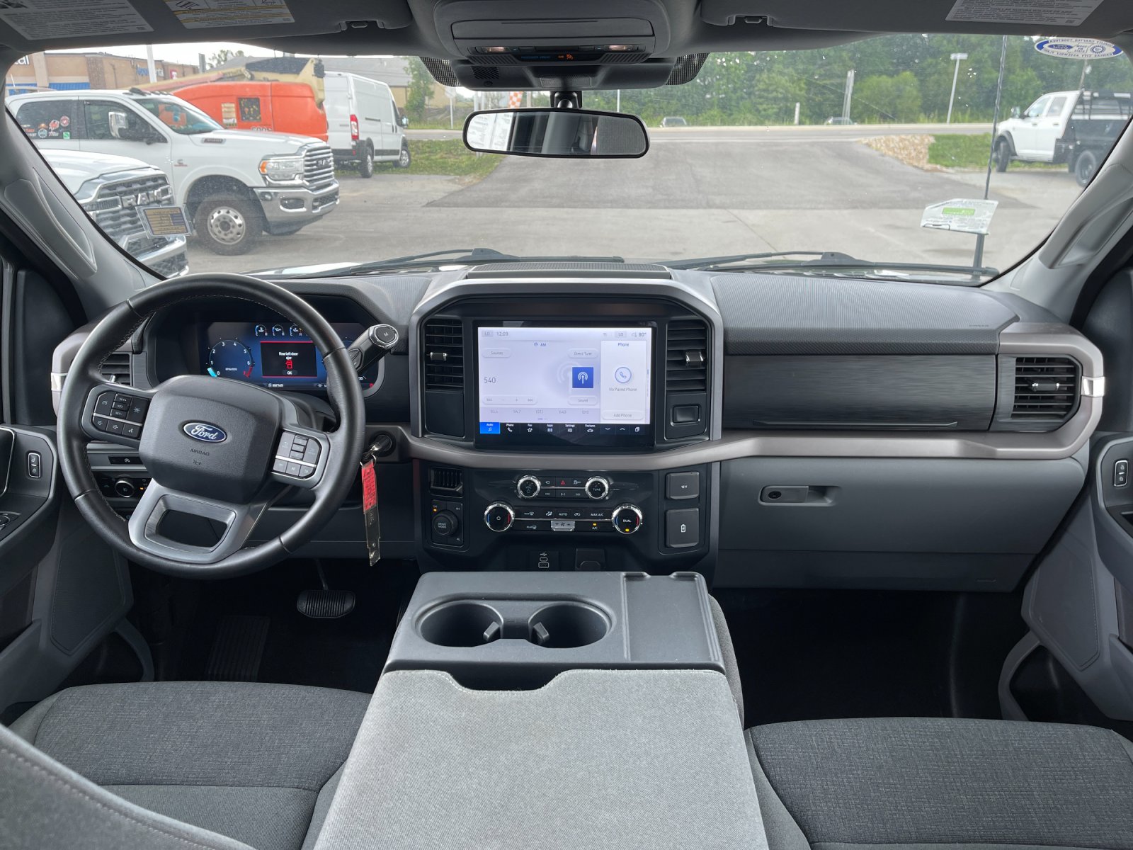 Used 2025 Black Ford XLT image 14
